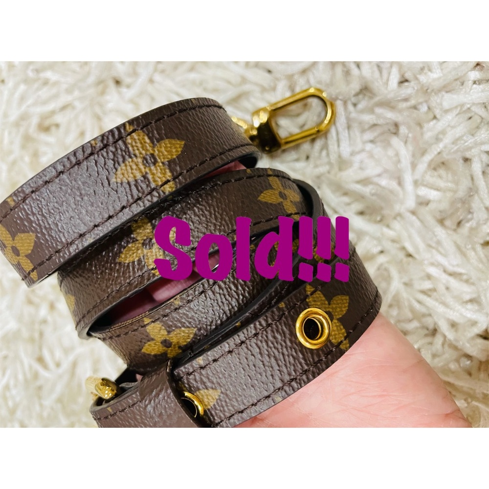 Louis Vuitton crossbody strap